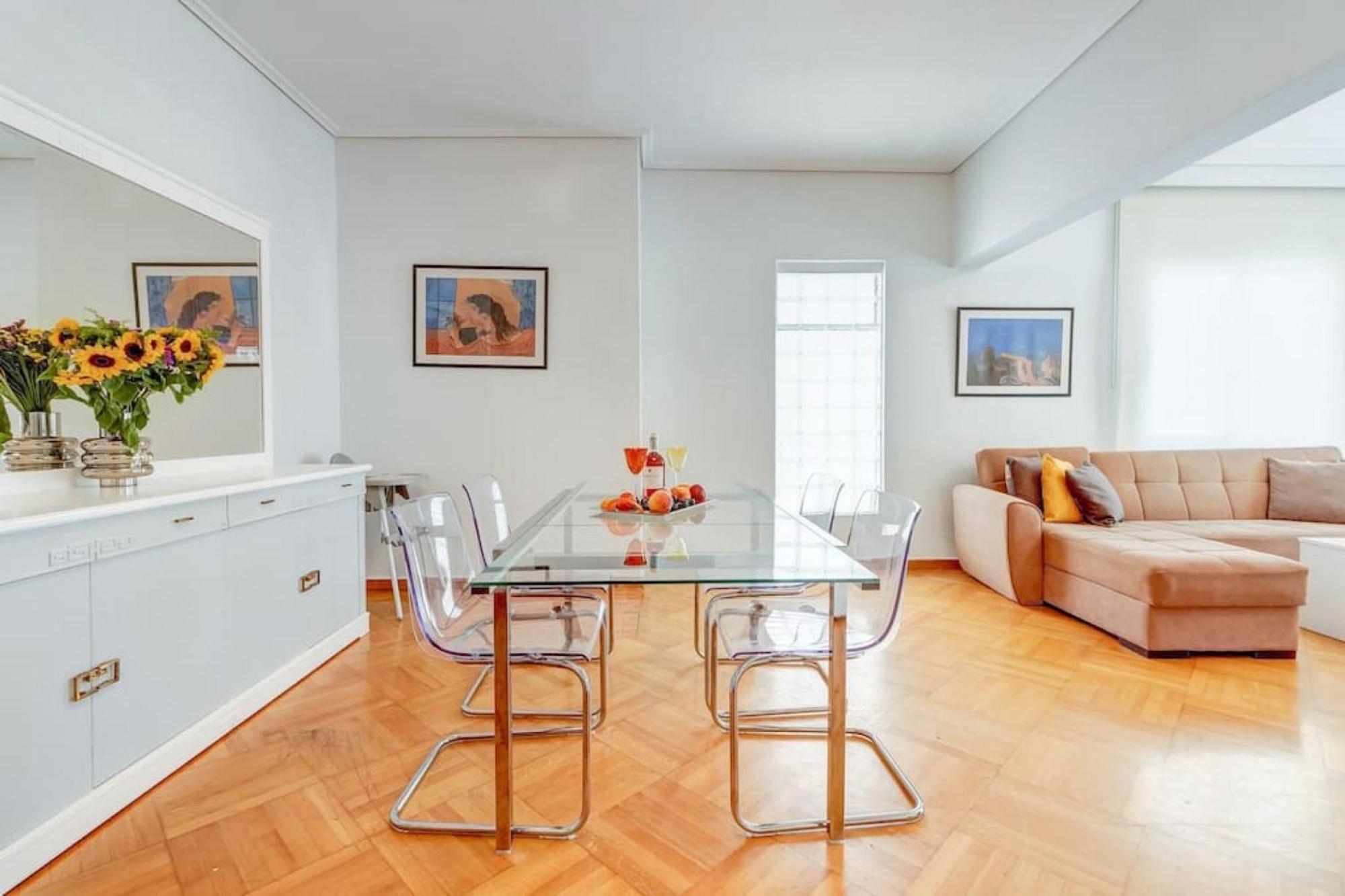 Appartement One Block From The Sea 10'minutes From Acropolis *
