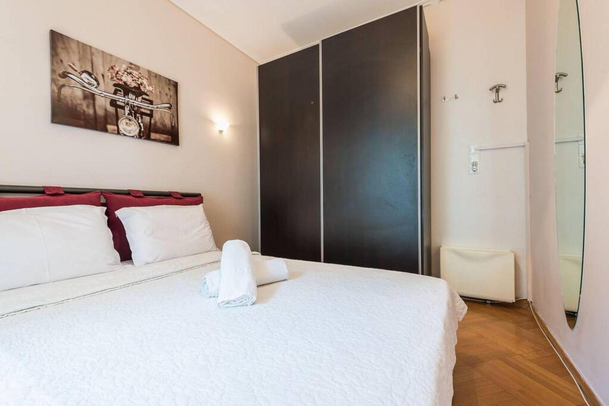 One Block From The Sea 10'minutes From Acropolis Appartamento *